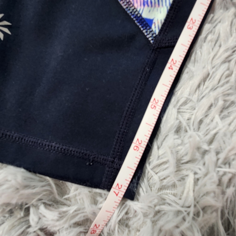 Athleta Blue And Multicolor Pattern Back Pocket L… - image 4